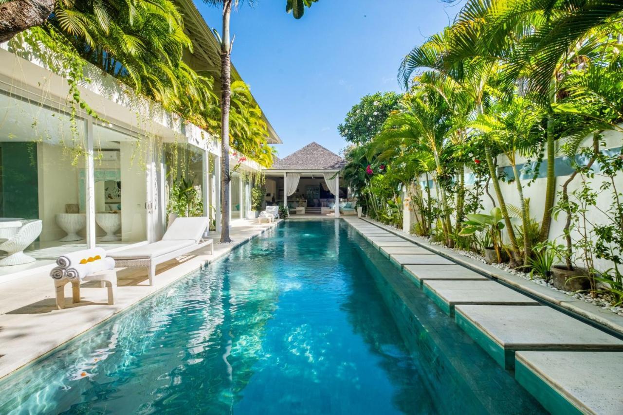 Villa Puro Blanco Кута Екстериор снимка